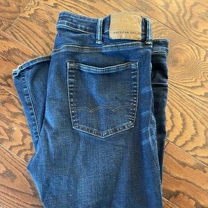 American Eagle  🦅 Jeans Air Flex Relaxed Straight